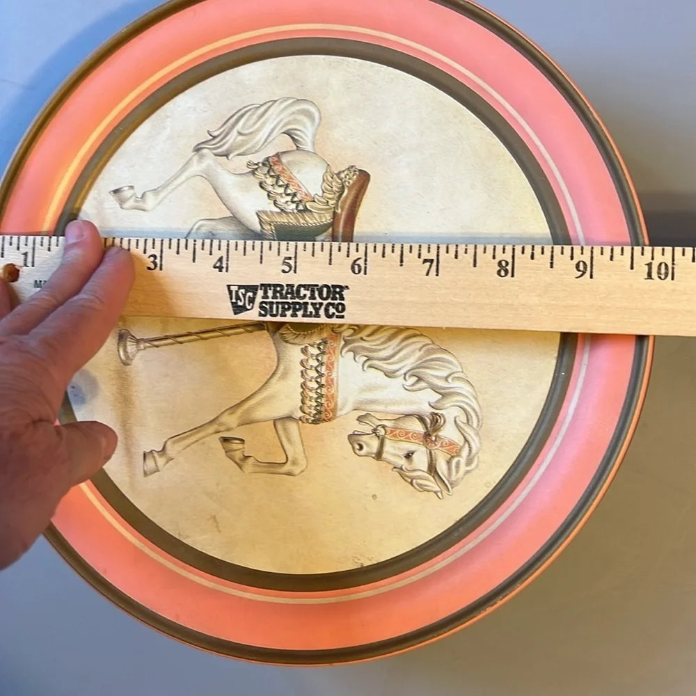 Vintage 1991 Sweetie Bear Bakery Tin Carousel White Horse Peach Gold Cherubs 9.5
